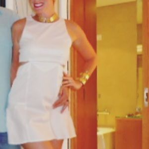 White Mini Dress 🛥